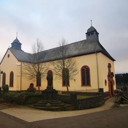 Kwatera prywatna Am Kirchberg - 1 *